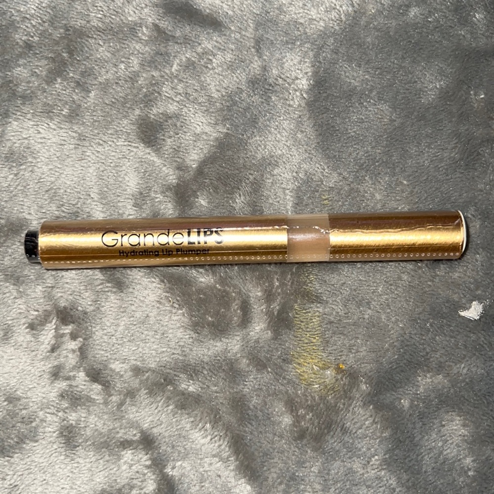 BRAND NEW GrandeLips Lip Plumper